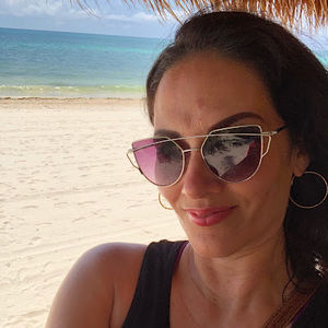 Meet your Posher, Sara